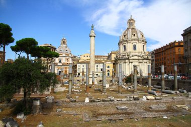 Roma, İtalya - 16 Kasım 2012. Trajan 'ın Roma, İtalya' daki en görkemli Forumunun manzarası..