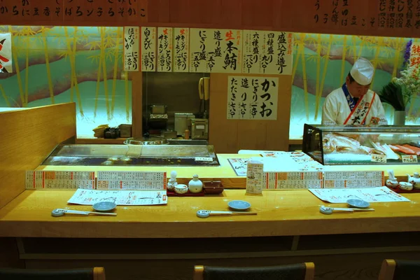 Kyoto Japan Mei 2013 Uitzicht Vanuit Een Sushi Restaurant — Stockfoto
