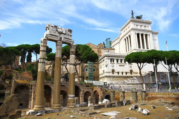 イタリア ローマ 2012年11月16日 ローマ イタリアの帝国フォーラムの中で最も壮観であるトラヤヌスのフォーラムの眺め — ストック写真