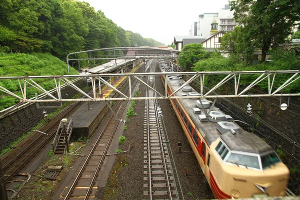 Tokyo Daki Tren Raylarına Bak — Stok fotoğraf
