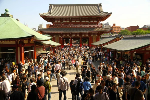 Senso Temple Tokyo Japan Mayıs 2013 Birçok Insan Asakusa Daki — Stok fotoğraf