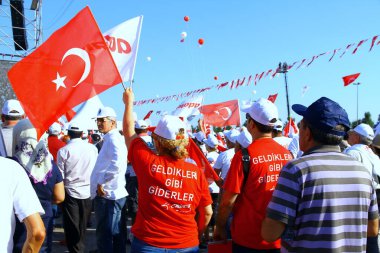 Adalet Yürüyüşü, İstanbul, Türkiye - 9 Temmuz 2017. Binlerce kişi, mevcut hükümetten adalet talebi üzerine Ankara 'dan İstanbul' a kadar 450 km yürüdü.