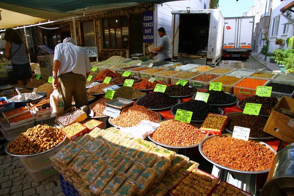 Una Vista Del Mercado Local Los Puestos Están Proporcionando Frutas — Foto de Stock
