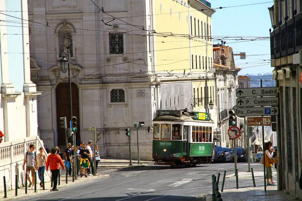 Lisbon Portugal April 2016 Spårvagnar Mycket Användbara Transporter Lissabon Och — Stockfoto