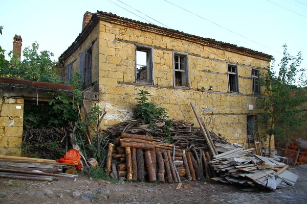 Вид Архитектуру Старых Зданий Улице Фасады Домов Городе — стоковое фото