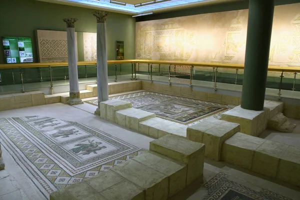 Vista Del Interior Del Museo Antiguos Exponentes Artefactos Turquía — Foto de Stock