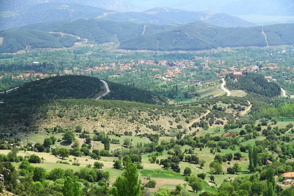 Pohled Krásnou Krajinu Horskou Vesnici — Stock fotografie