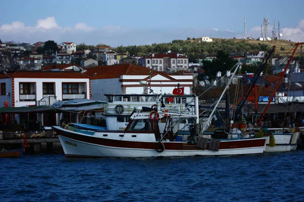 Ayvalik Balikesir Turquía Noviembre 2009 Barcos Pesca Costa Isla Cunda —  Fotos de Stock