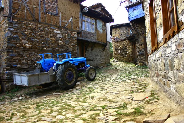 Vista Nas Janelas Casa Velha Turquia — Fotografia de Stock