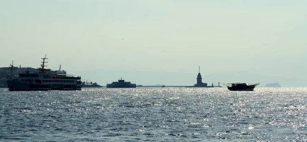 Вид Горизонт Морской Пейзаж Паромом Кораблями — стоковое фото
