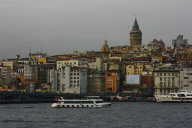 Sokak manzarası, eski binaların cepheleri, Türkiye