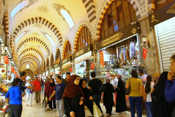 Eminonu Istanbul Turecko Června2018 Pohled Bazaru Koření Který Jedním Největších — Stock fotografie