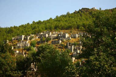 Terk edilmiş Kayakoy köyü, Mugla Türkiye.