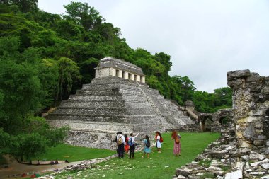 Palenque Maya Harabeleri, Chiapas, Meksika - 3 Haziran 2019. Palenque antik Maya harabeleri Chiapas 'ta