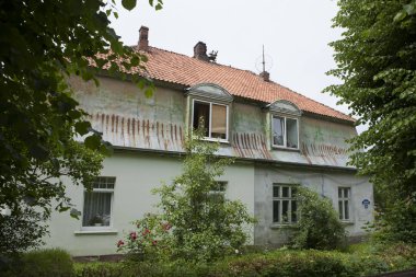 Jantarny, Kaliningrad bölgesi, Rusya (Palmenicken) - şehir merkezinde ev