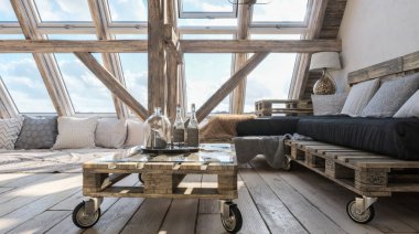 Çatı katı oturma odası, iç mimari tasarım.