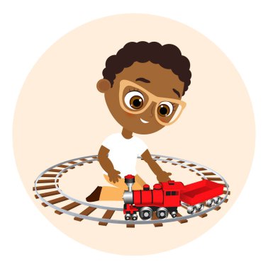 Gözlük ve oyuncak tren Afro-Amerikan çocuk. Tren ile oynayan çocuk. Vektör çizim eps 10 beyaz arka plan üzerinde izole. Düz çizgi film tarzı.