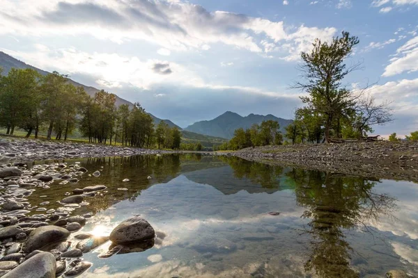 Lago Espejo Las Montañas Altai —  Fotos de Stock