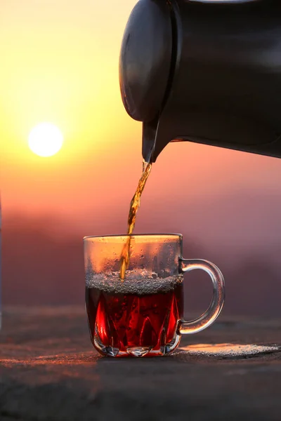 ชาถ แดงบนดวงอาท — ภาพถ่ายสต็อก