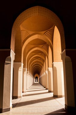 Medine / Suudi Arabistan - 09 Mayıs 2014: Abiar Ali Camii, Mescid-u-Şayara Müslümanlar için Mekke 'ye hac yolculuğu yapan çok sayıda Mikattan biridir.