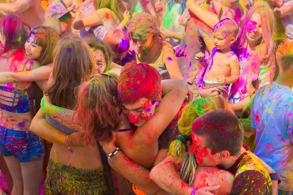 Kazakhstan Almatia Agosto 2015 Gente Celebra Holi Hol — Foto de Stock