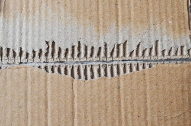 Kırışmış beyaz kağıdın dağınık kaplamasına sahip yaratıcı bir zemin.