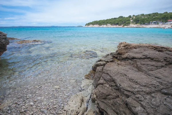 Kaunis lahti Slanica Murter Island, Dalmatia, Kroatia — kuvapankkivalokuva