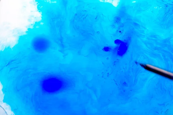Foto Van Abstracte Vervaagde Achtergrond Van Blauwe Inkt Melk Olie — Stockfoto
