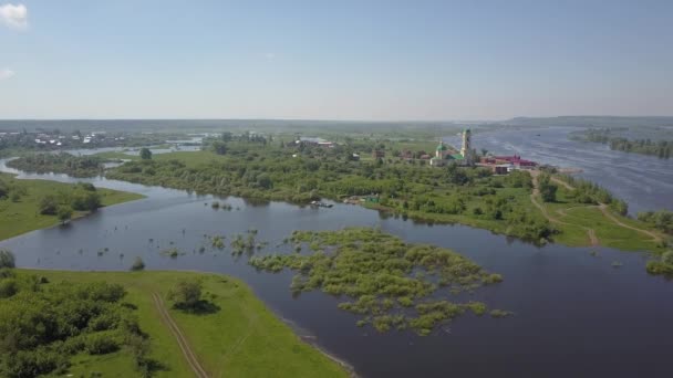 Panorama del campo desde una altura — Vídeos de Stock