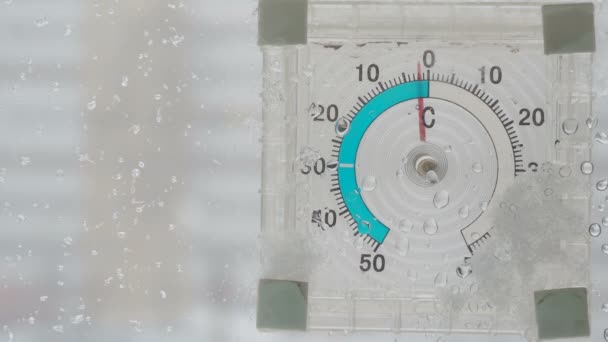 都市環境のブリザード 要旨ぼやけた冬の天候背景 — ストック動画