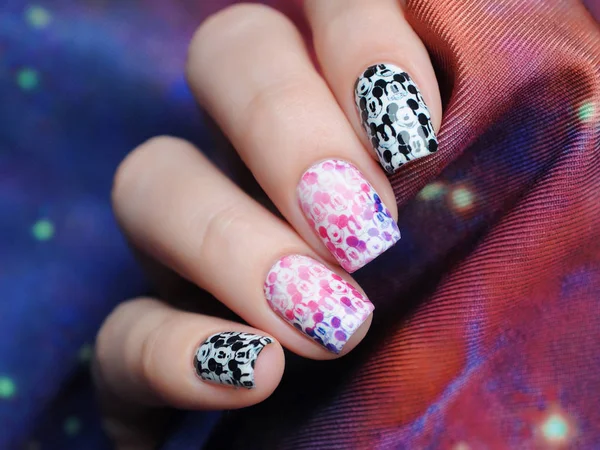 Manicure with a pattern Mickey Mouse black white on the background of space 스톡 이미지