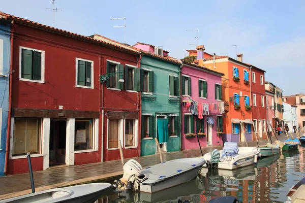 Barevné Burano ostrov Benátky — Stock fotografie