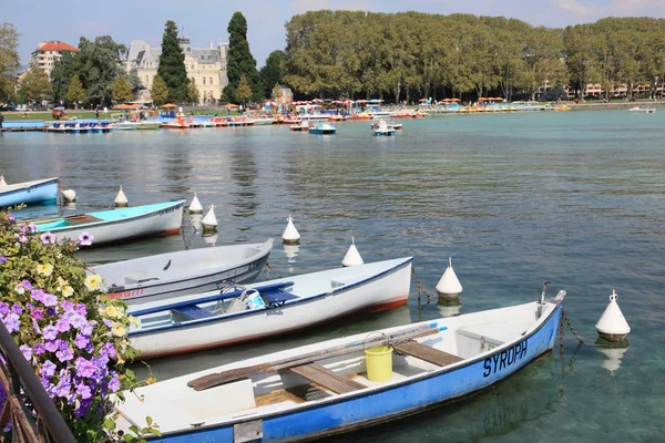 Annecy lake in France — Stock Photo, Image