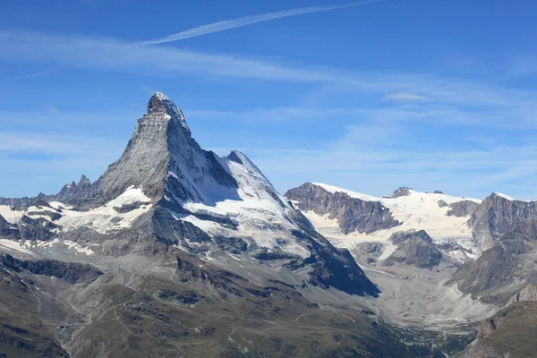Montanha Matterhorn nos Alpes Peninos — Fotografia de Stock