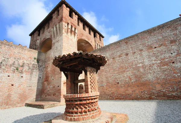 Středověký hrad soncino — Stock fotografie