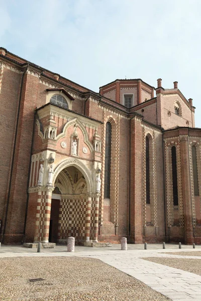 Asti katedralen i Italien - Stock-foto