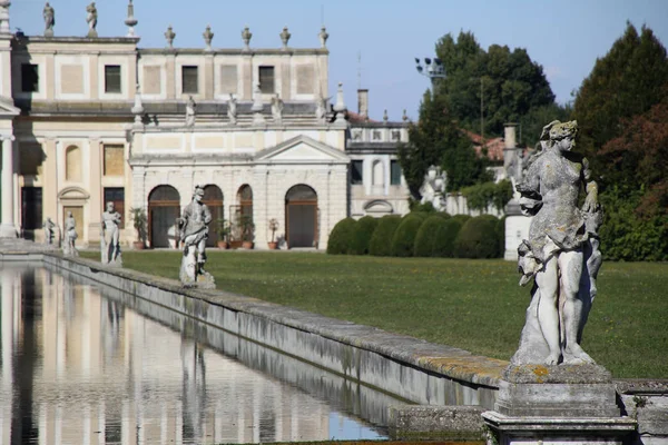 Villa Pisani i Italien — Stockfoto
