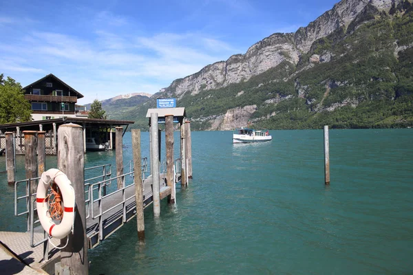 Murg Suiza Noviembre 2015 Muelle Murg Frente Lago Walen Noviembre — Foto de Stock