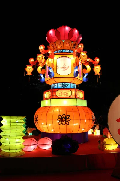 Hong Kong China Oct 2017 Chinese Lantaarns Lichten Het Midden — Stockfoto