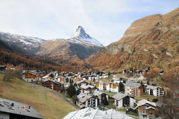Zermatt Szwajcaria Listopada 2015 Matterhorn Góra Wieś Jesienią Dniu Listopada — Zdjęcie stockowe