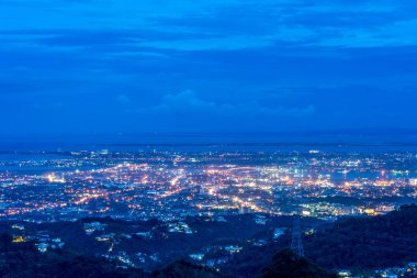 Bir Cebu City kuş görünümü