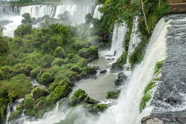 Аргентинская сторона водопада Игуасу — стоковое фото