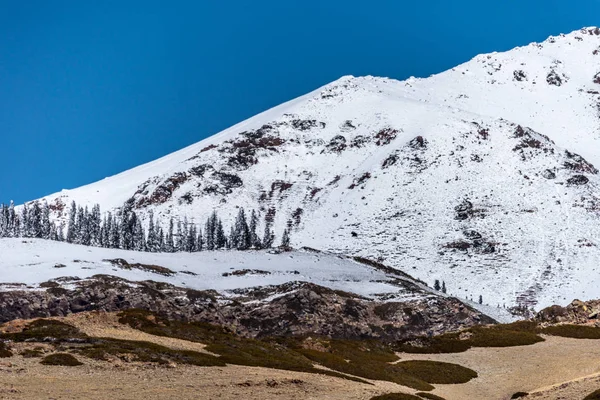 Tianshan kar dağ — Stok fotoğraf