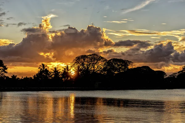Закат в озере Тисса — стоковое фото