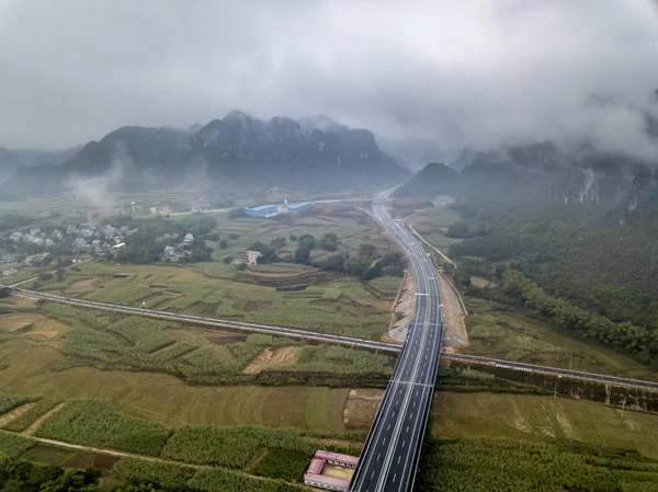 La autopista Chongshui S62 Imagen de archivo