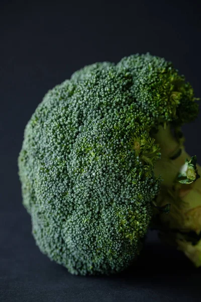 Green Broccoli Black Background Fresh Greens — Stock Photo, Image