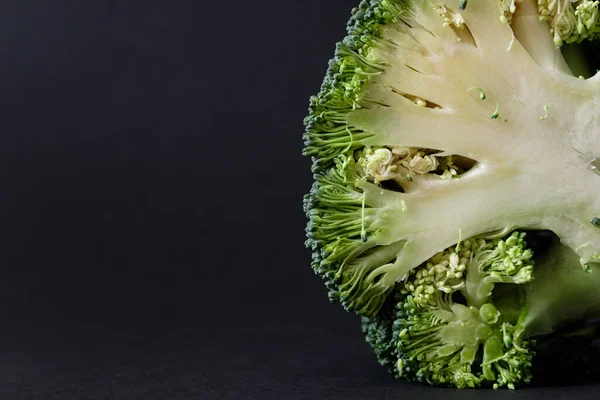 Green Broccoli Black Background Fresh Greens — Stock Photo, Image