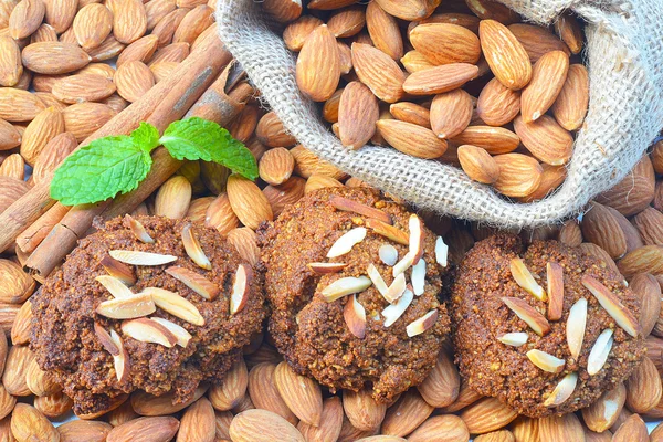 Kue almond buatan sendiri tanpa mentega dan tepung — Stok Foto