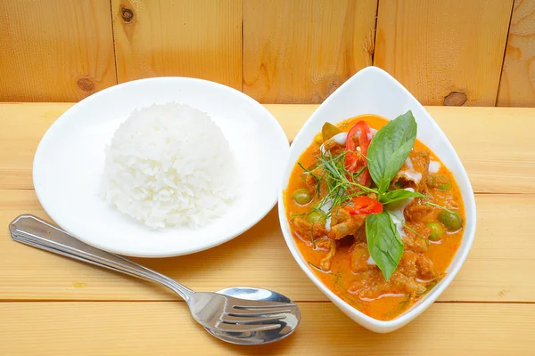 Panaeng veya et ünlü baharatlı Hindistan cevizi krem, Tayland gıda