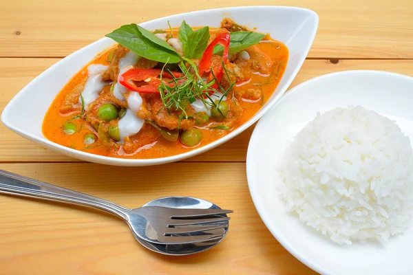 Panaeng veya et ünlü baharatlı Hindistan cevizi krem, Tayland gıda